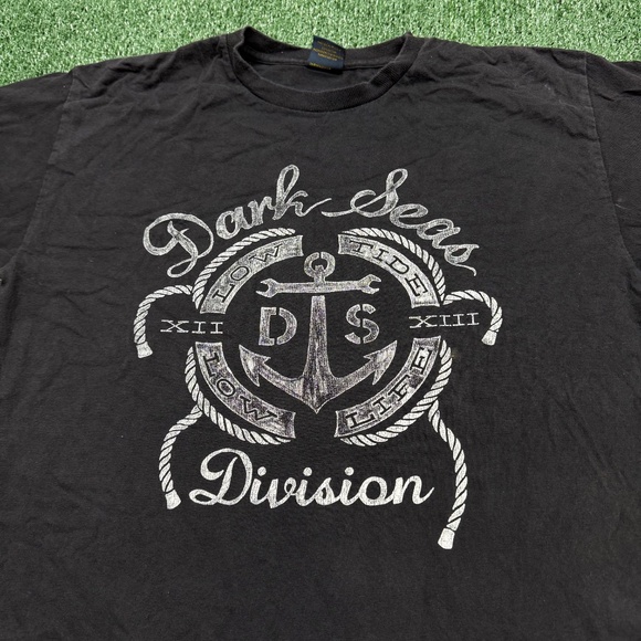 Dark Seas Graphic T Shirt Men's Size M Black Short Sleeve Fishing Outdoors - Picture 3 of 8